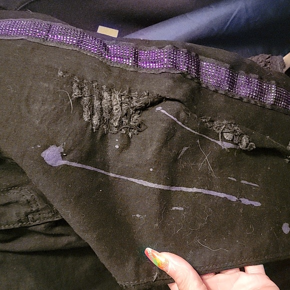 Jeans - Picture 2 of 13